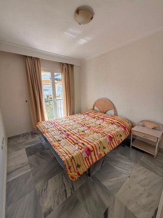 Piso en venta en Nueva Andalucía centro en Marbella