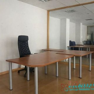 Local comercial en alquiler en Polígono Rojo - Aldapa en Getxo