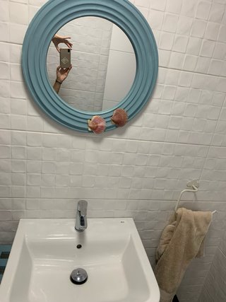 Lavabo y Espejo Azul