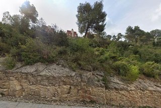 Terreno en venta en Vallirana