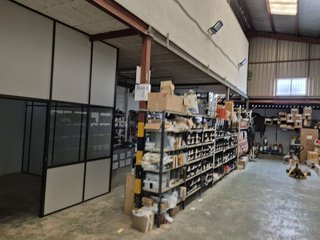 Nave industrial en alquiler en Catarroja