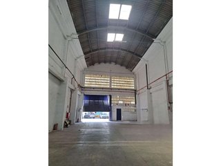 Nave industrial en alquiler en Centre en Hospitalet de Llobregat, L´
