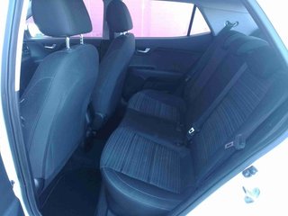 KIA Stonic * HIBRIDO * ETIQUETA ECO *
