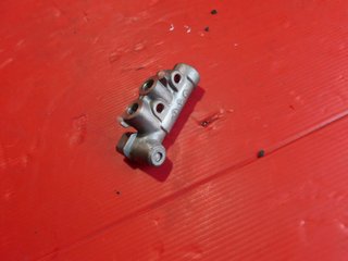 SDOPPIATORE RACCORDO POMPA FRENO HONDA INTEGRA 700