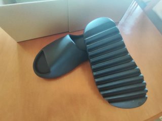 Chanclas Negras