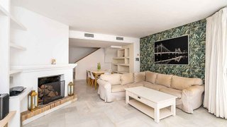 Casa adosada en venta en Sierra Blanca en Marbella