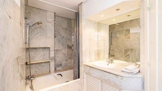 Casa adosada en venta en Sierra Blanca en Marbella