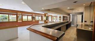 Local comercial en alquiler en Ricardo Soriano en Marbella