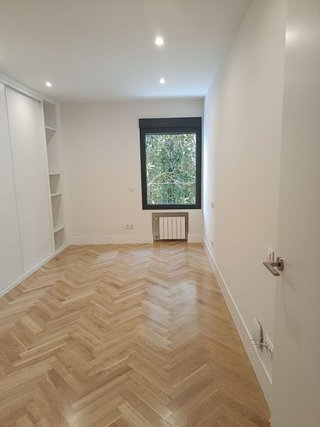 Piso en alquiler en Nueva España en Madrid