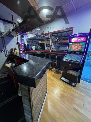 Bar en venta en Gorg - Pep Ventura en Badalona