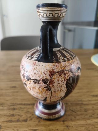 Anfora ceramica decorata