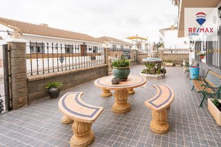 Chalet en venta en Freila