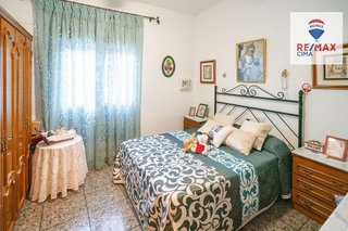 Chalet en venta en Freila