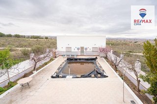 Chalet en venta en Freila
