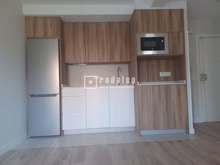 Piso en alquiler en Concepción en Madrid