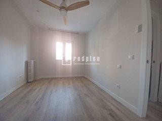 Piso en alquiler en Concepción en Madrid