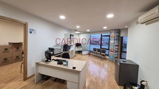 Local comercial en venta en Calvario - Santa Rita en Vigo