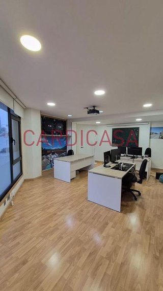 Local comercial en venta en Calvario - Santa Rita en Vigo