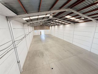 Nave industrial en alquiler en Alberic