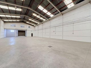 Nave industrial en alquiler en Alberic