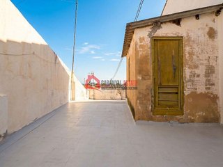 Casa adosada en venta en El Cabanyal- El Canyamelar en Valencia