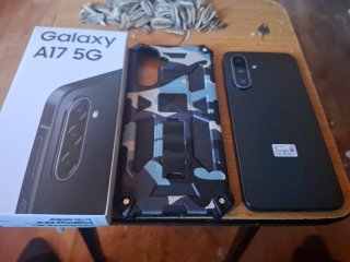 Samsung Galaxy A17 5G Funda y Teléfono