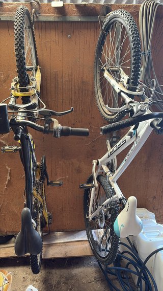 Lote de bicicletas distintos tamańos .