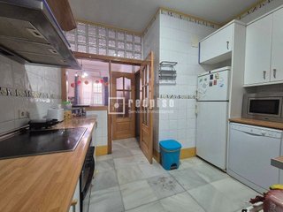 Piso en alquiler en Los Remedios en Sevilla