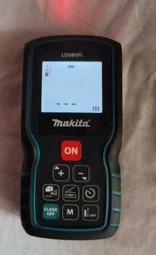 Medidor Láser Makita LD080PI