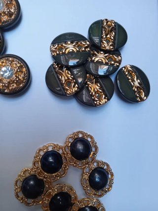 Lote Botones Joya Vintage Oro y Multicolor