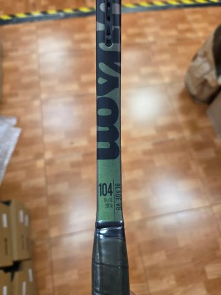 Raqueta Wilson Blade 104 V8