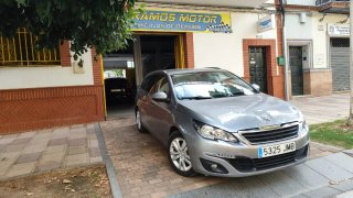 Peugeot 308 2016