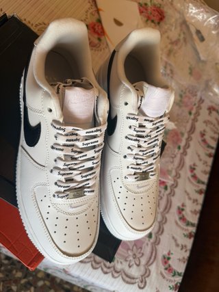 Nike Air Force 1 Supreme