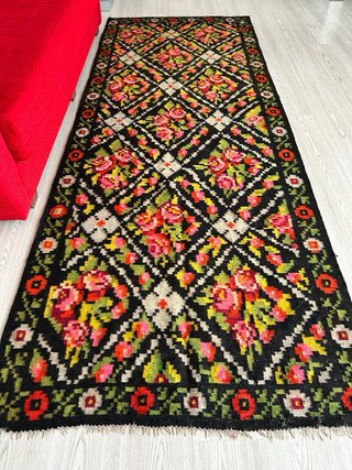 Tappeto lana floreale nero multicolore
