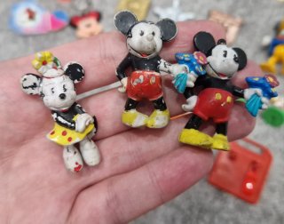 Lotto Personaggi & Gadget Topolino
