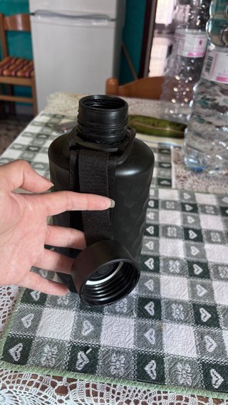 Borraccia da 1 litro nera con manico