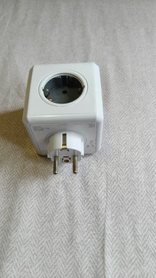 Regleta Cubo 4 Tomas + 2 USB