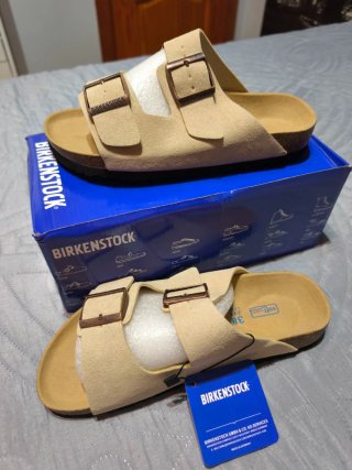 Sandalias Birkenstock Arizona Beige