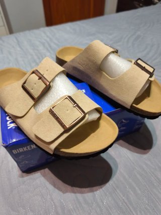 Sandalias Birkenstock Arizona Beige