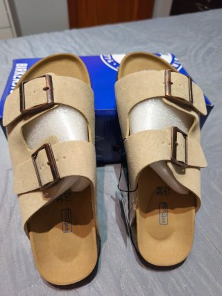 Sandalias Birkenstock Arizona Beige