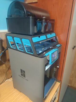 Impresora Bambu Lab P2S con AMS 2 Pro