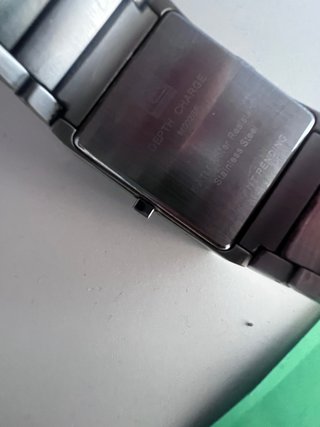Reloj Quiksilver Hombre Negro y Plateado