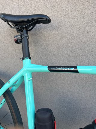 Bicicleta Bianchi e-road Impulso
