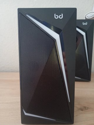 Altavoces bd negros para ordenador