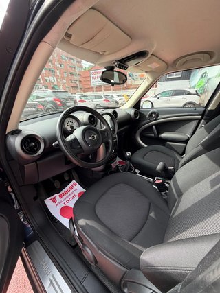 MINI Countryman 2012