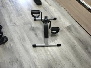 Pedaleador estático con pantalla digital
