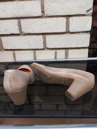 Zapatos de tacón negros talla 36