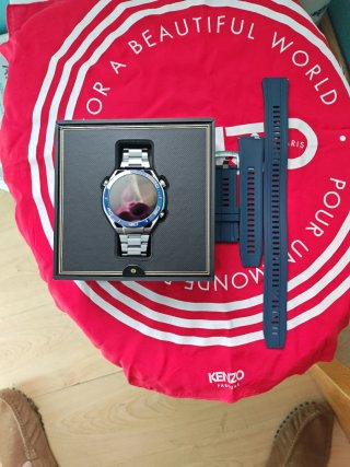 Huawei Watch Ultimate - Azul y Plateado