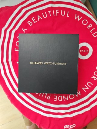 Huawei Watch Ultimate - Azul y Plateado