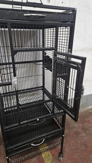 Jaula grande para loro